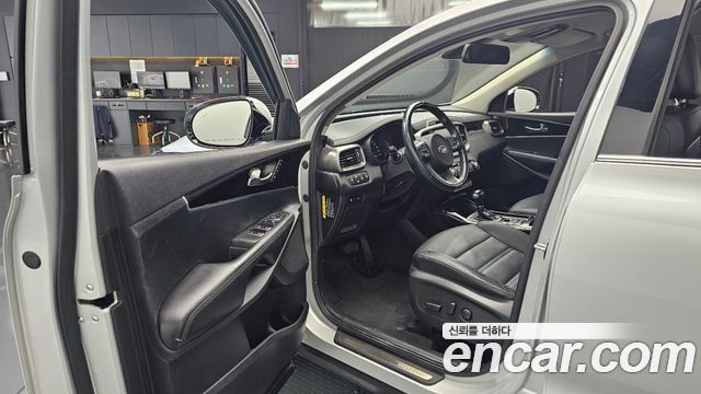 Kia Sorento 2015 — photo 13