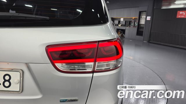 Kia Sorento 2015 — photo 9