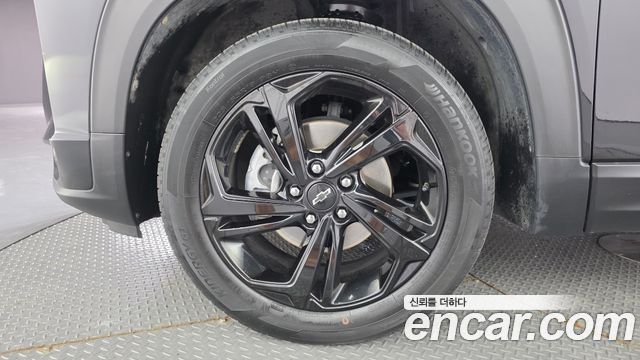 ChevroletGMDaewoo Trailblazer 2023 — photo 5