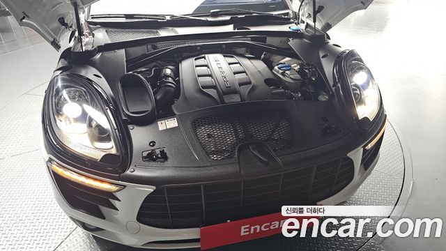 Porsche Macan 2017 — photo 6