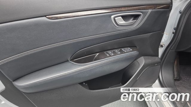 Renault Korea SM6 2016 — photo 14