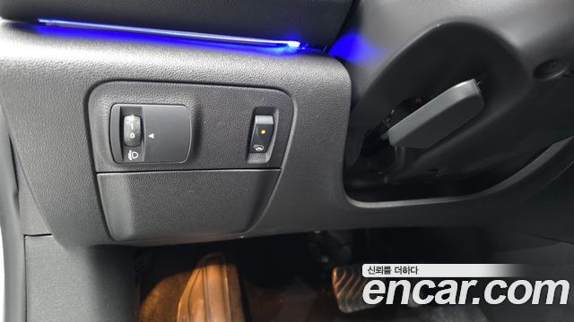 Renault Korea SM6 2016 — photo 32
