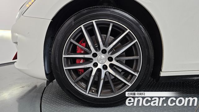 Maserati Ghibli 2018 — photo 5