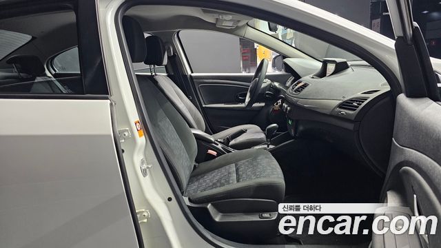 Renault Korea SM3 2015 — photo 11