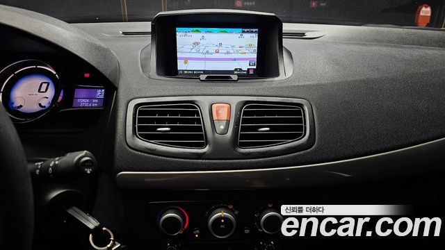 Renault Korea SM3 2015 — photo 14