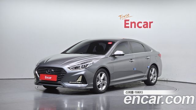 Hyundai Sonata 2018 — photo 1