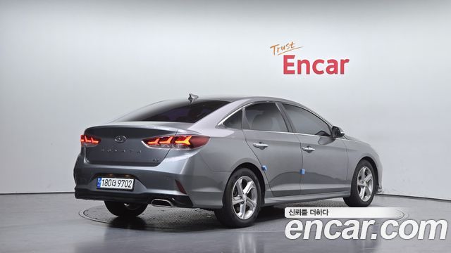 Hyundai Sonata 2018 — photo 2