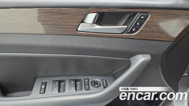 Hyundai Sonata 2018 — photo 20