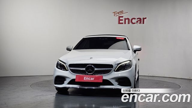 Mercedes-Benz C-Class 2023 — photo 3