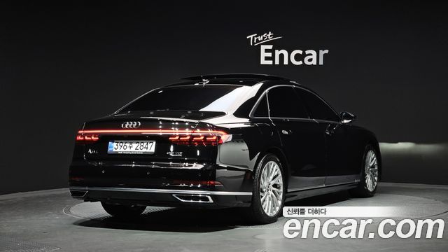Audi A8 2020 — photo 2