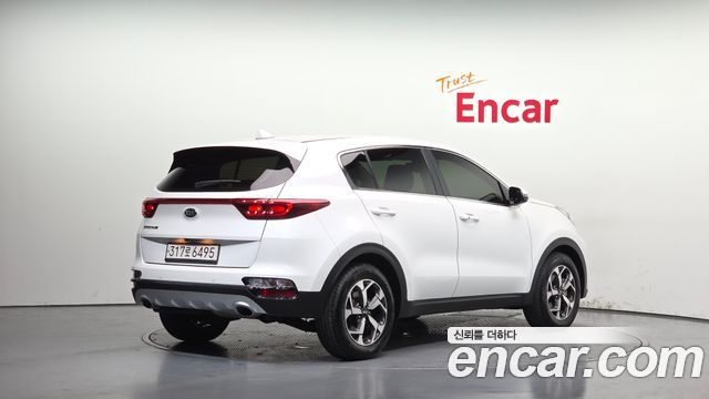 Kia Sportage 2021 — photo 2