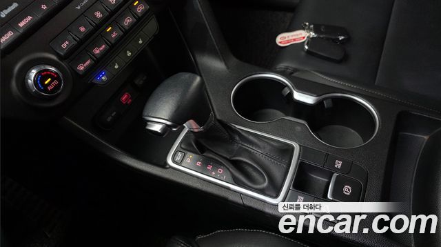 Kia Sportage 2021 — photo 12