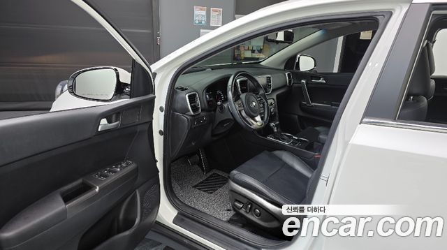 Kia Sportage 2021 — photo 13