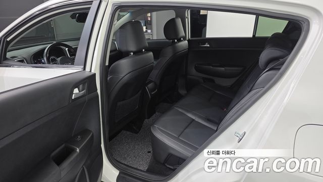Kia Sportage 2021 — photo 17