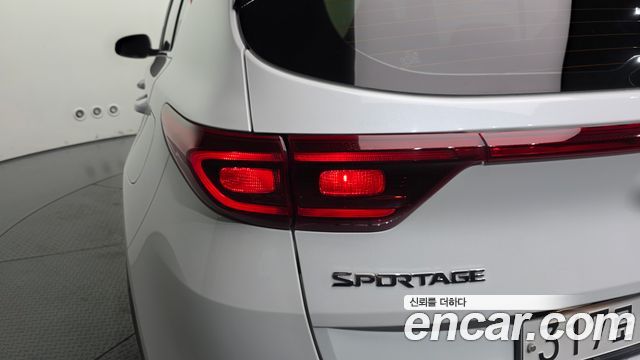 Kia Sportage 2021 — photo 9