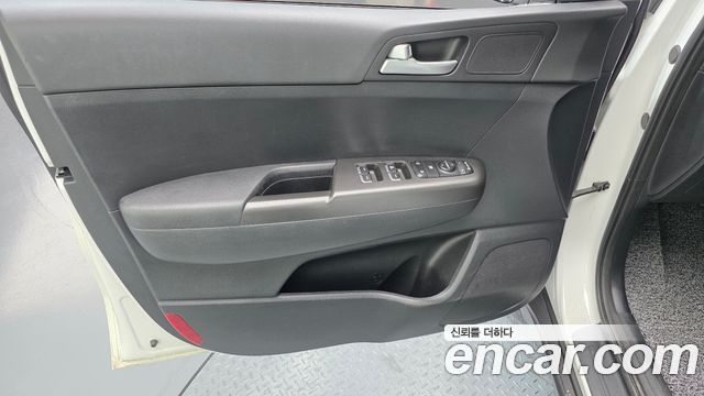 Kia Sportage 2021 — photo 14