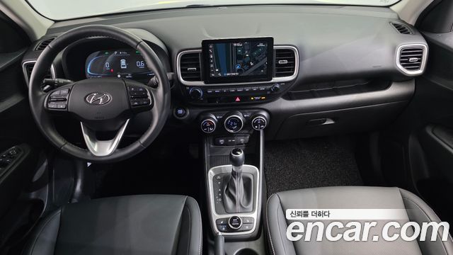 Hyundai Venue 2023 — photo 7