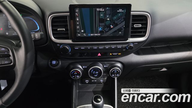 Hyundai Venue 2023 — photo 15