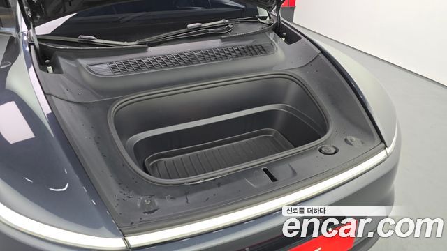 Tesla Model Y 2025 — photo 6