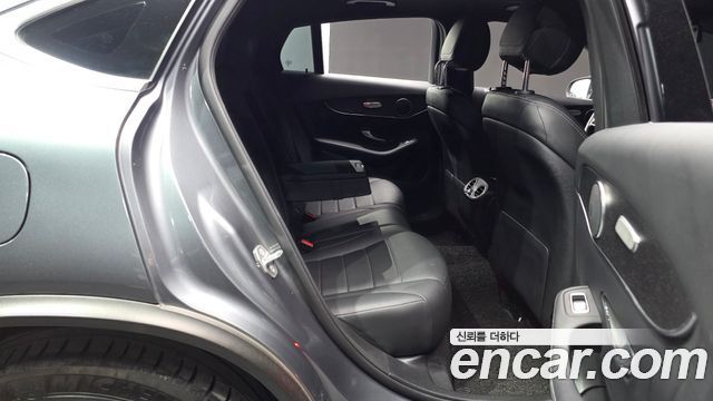 Mercedes-Benz GLC-Class 2020 — photo 11