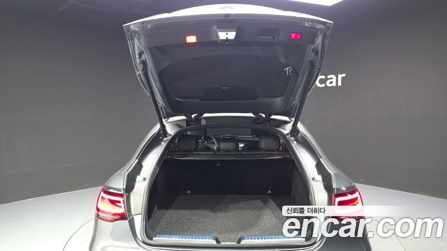 Mercedes-Benz GLC-Class 2020 — photo 17