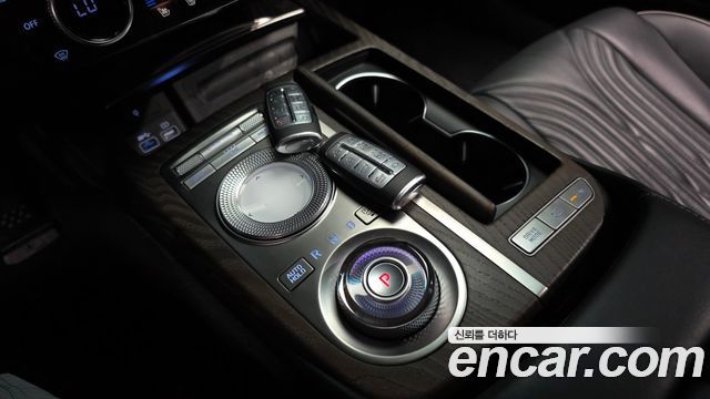 Genesis G80 2021 — photo 12