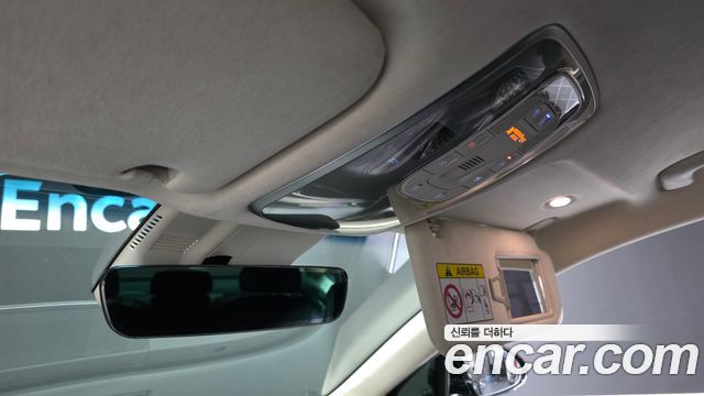Genesis G80 2021 — photo 24