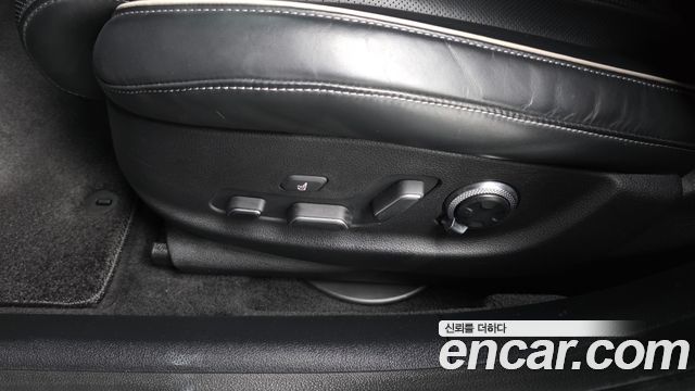 Genesis G80 2021 — photo 33