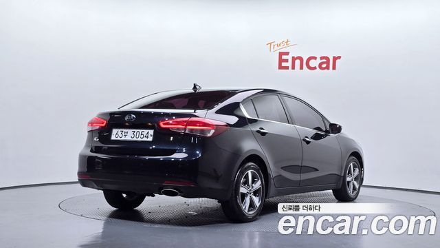 Kia K3 2018 — photo 2