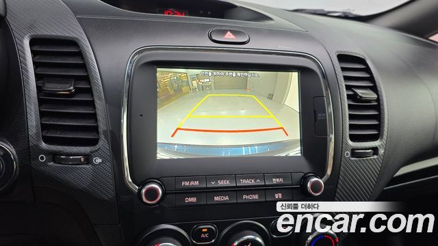 Kia K3 2018 — photo 21