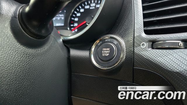Kia K3 2018 — photo 26