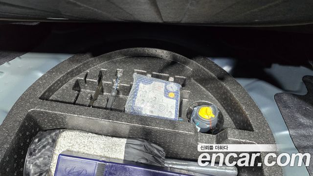 Kia K3 2018 — photo 29
