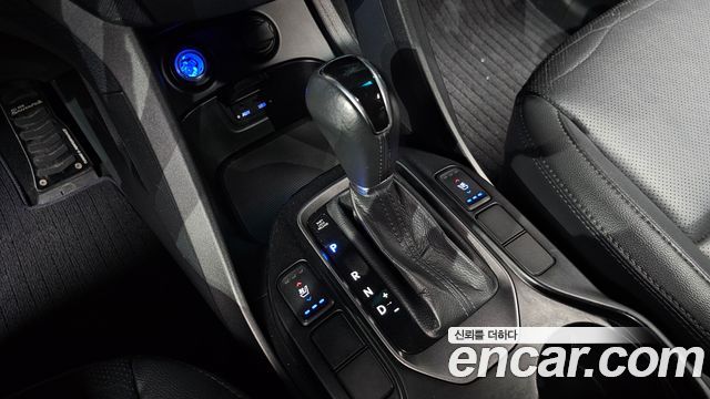 Hyundai Santafe 2015 — photo 9