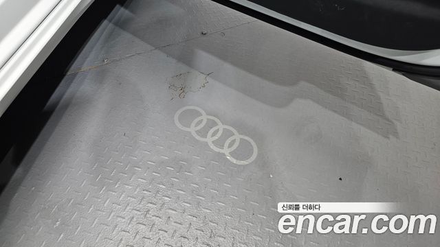 Audi A6 2021 — photo 33