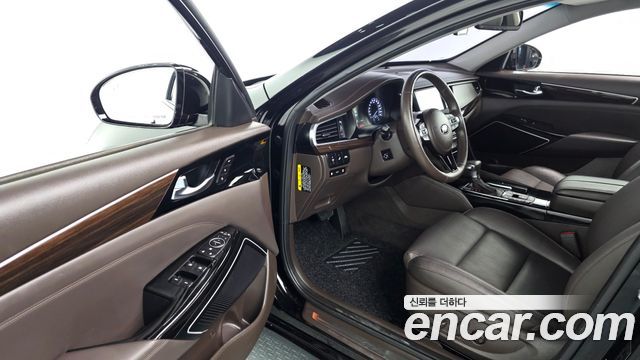 Kia K7 2019 — photo 13