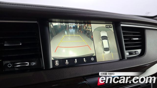 Kia K7 2019 — photo 21