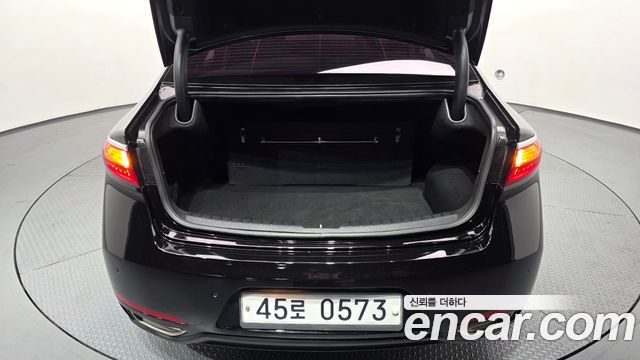 Kia K7 2019 — photo 26