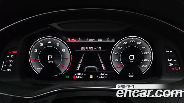 Audi A6 2022 — photo 11