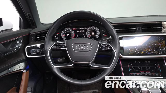 Audi A6 2022 — photo 18
