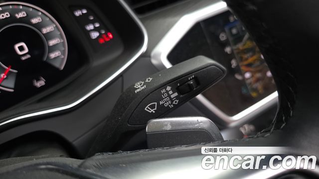 Audi A6 2022 — photo 27