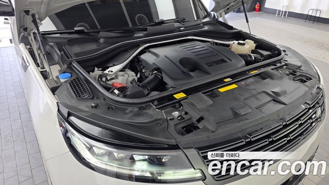 Land Rover Range Rover Sport 2024 — photo 6