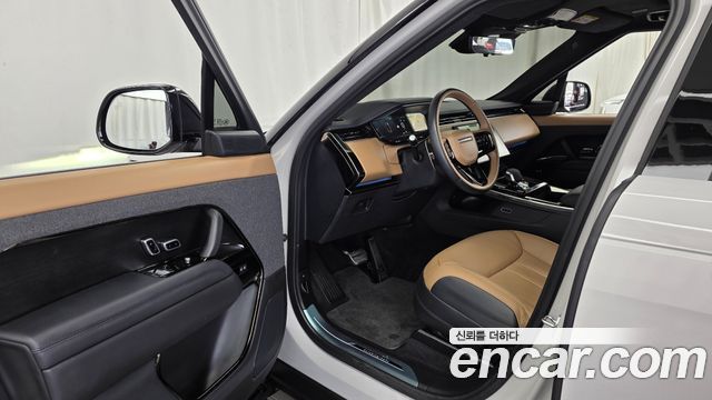Land Rover Range Rover Sport 2024 — photo 13