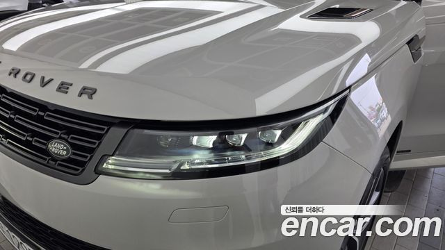 Land Rover Range Rover Sport 2024 — photo 8