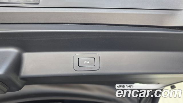 Land Rover Range Rover Sport 2024 — photo 31
