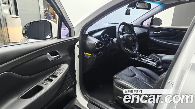 Hyundai Santafe 2019 — photo 13