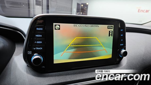 Hyundai Santafe 2019 — photo 22