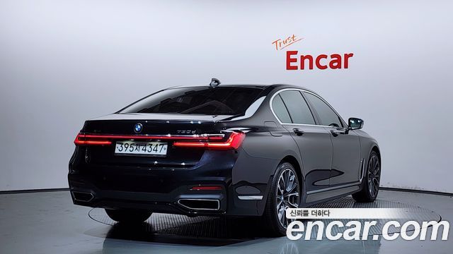 BMW 7-Series 2020 — photo 2