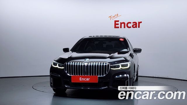 BMW 7-Series 2020 — photo 3
