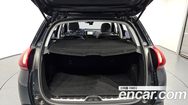 Peugeot 2008 2017 — photo 20