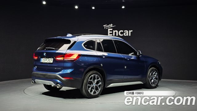 BMW X1 2021 — photo 2